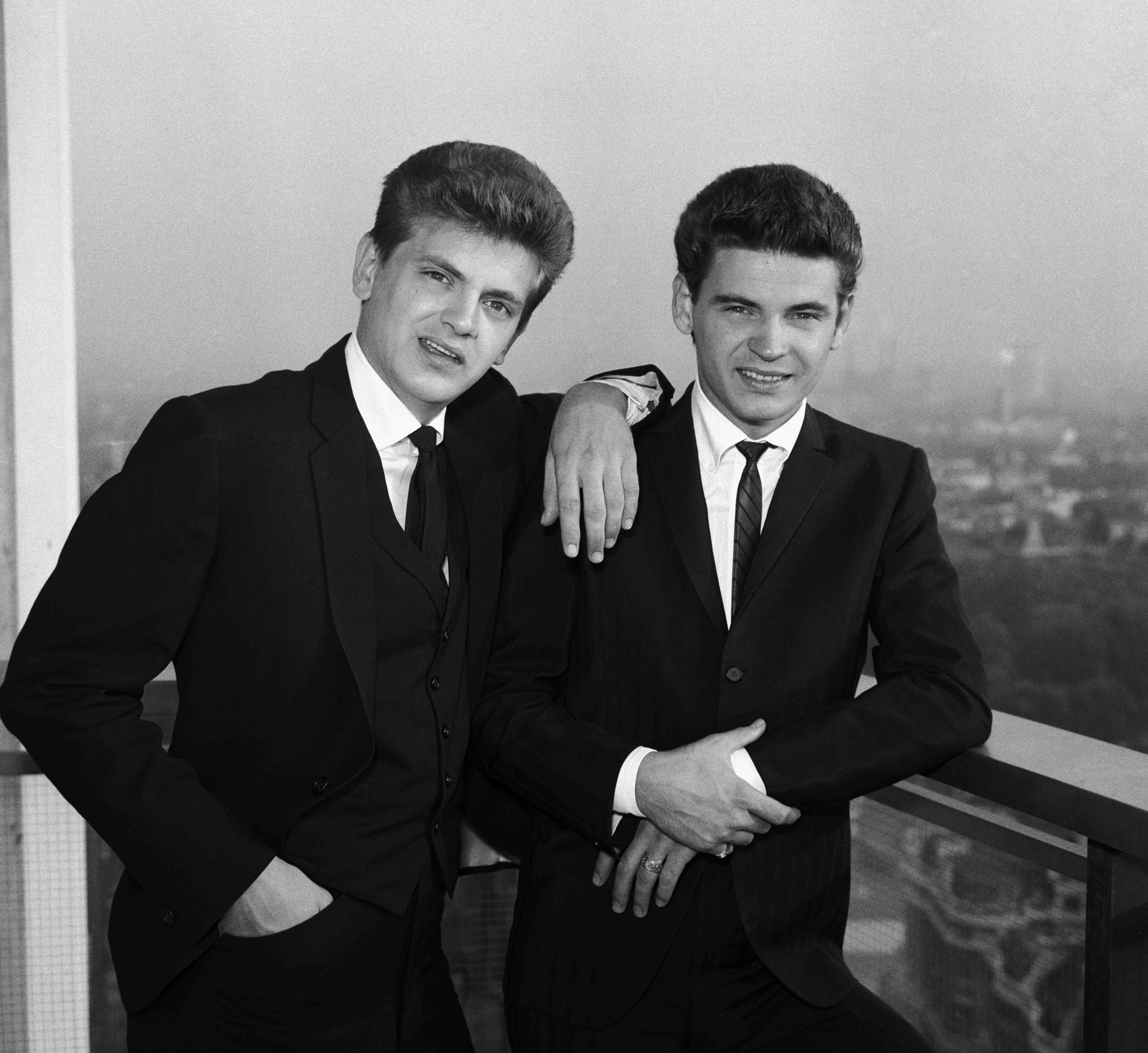 everly-brothers-bw.jpg